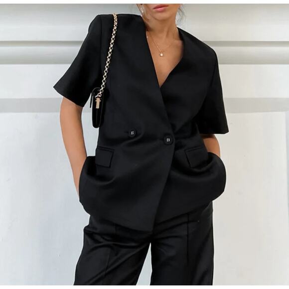 New York Leisure Two Piece Pants Set, Satin, Oversized | Small | Commense - Picture 3 of 10